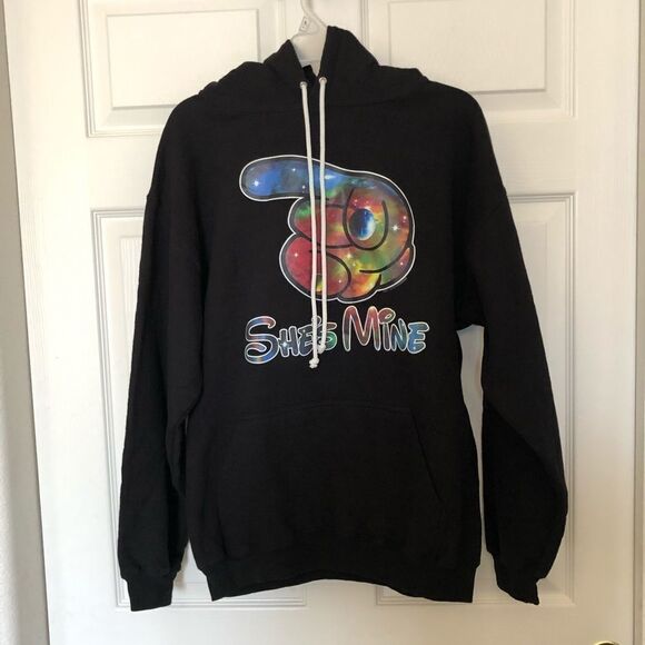 Nice Black One Size Thick Hoodie with Front Print - Picture 1 of 5